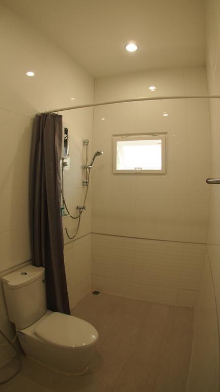 Baan2rai Hotel Kanchanaburi Buitenkant foto
