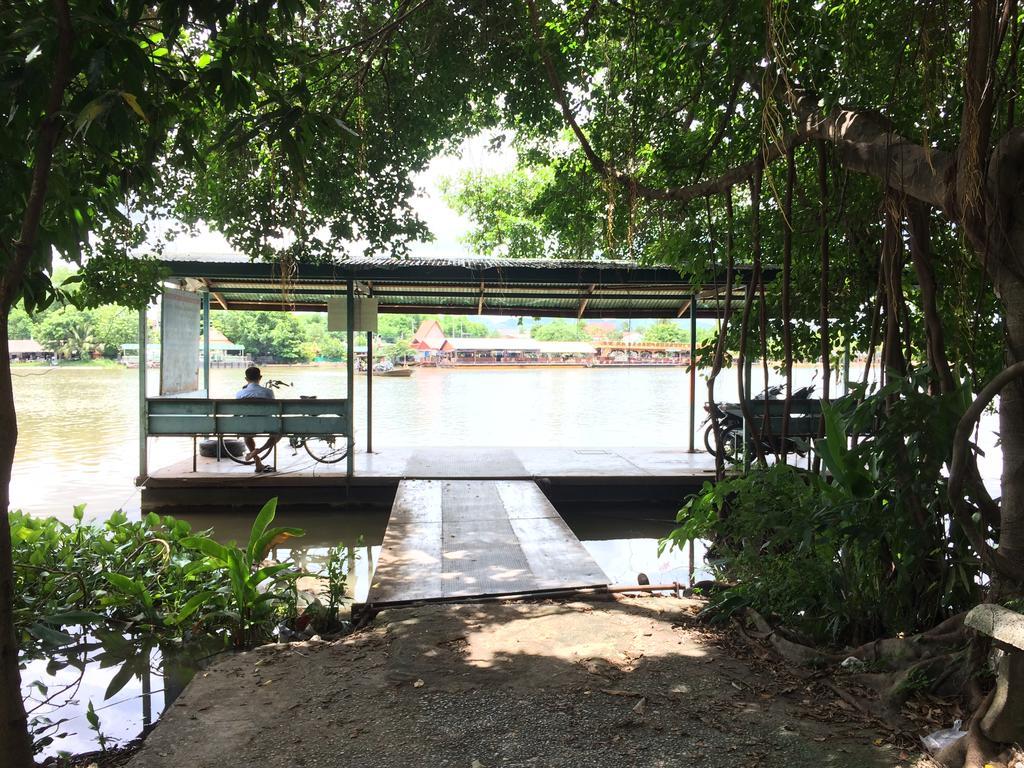 Baan2rai Hotel Kanchanaburi Buitenkant foto