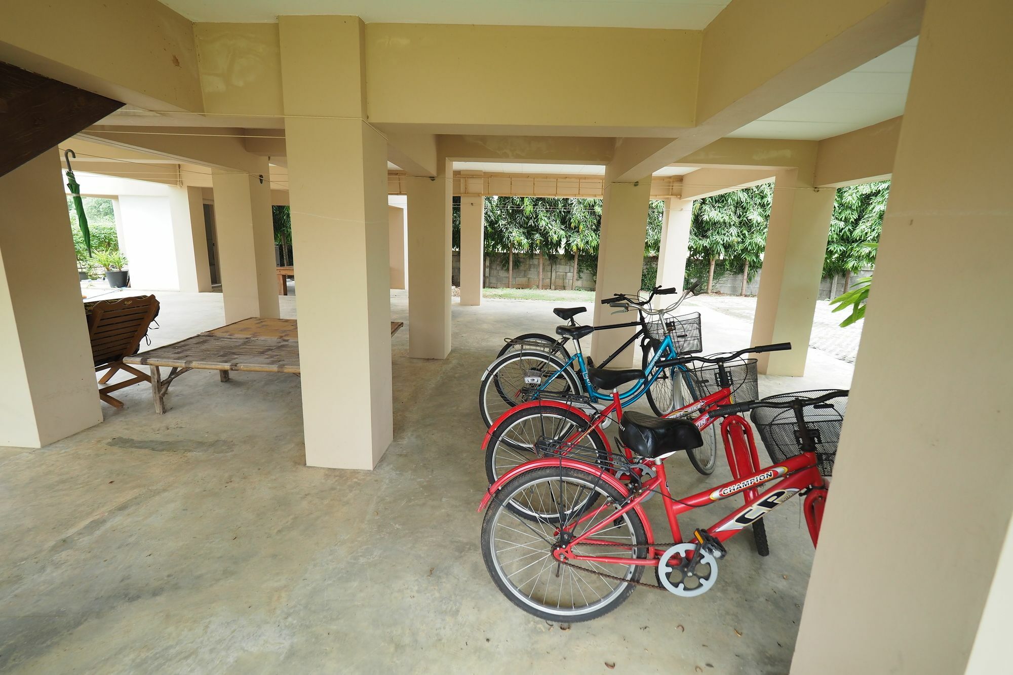 Baan2rai Hotel Kanchanaburi Buitenkant foto
